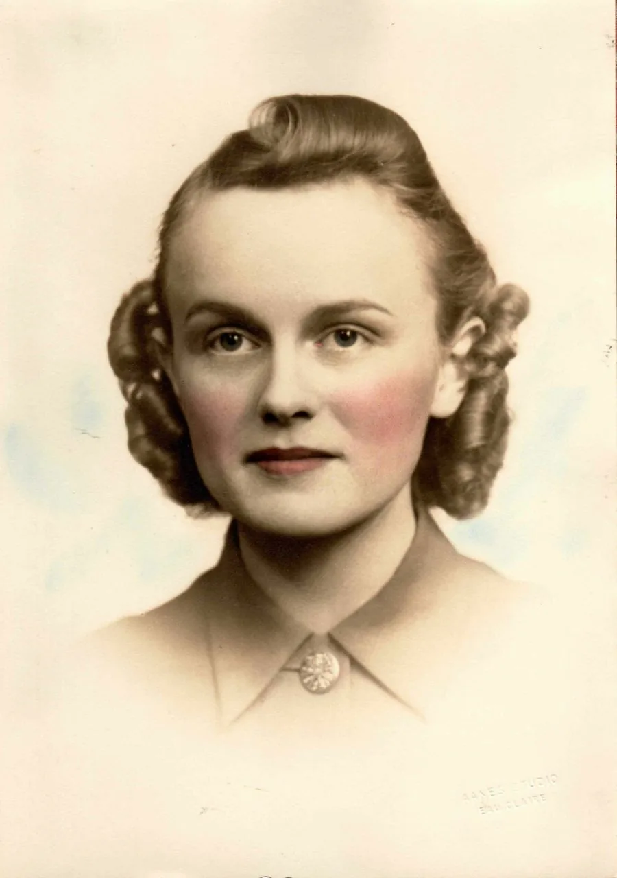 Jean Knutson Rostad, 1948